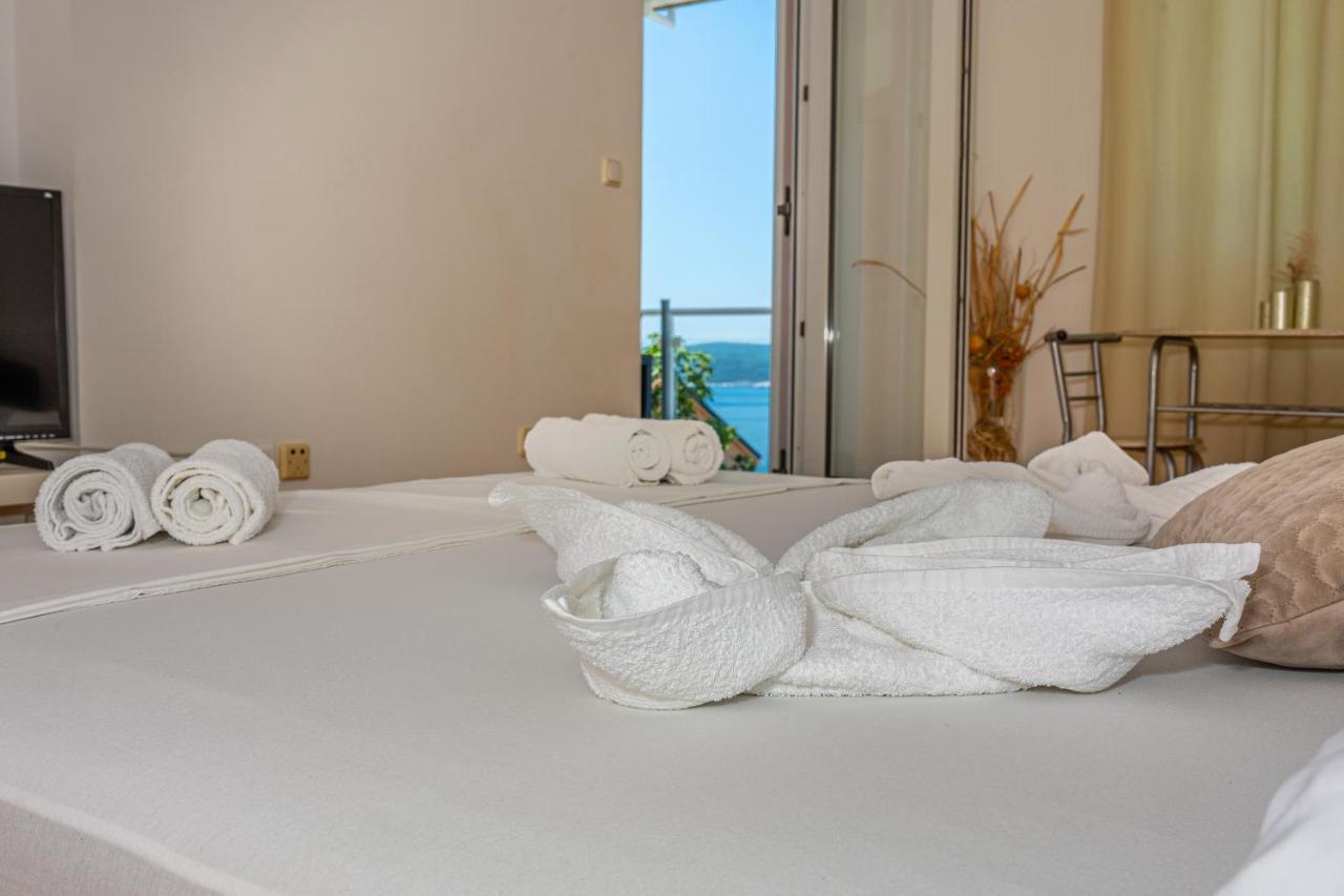 Bella Adria Apartmani Dramalj Luaran gambar